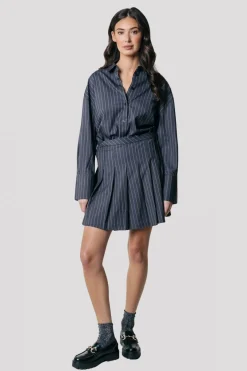 Hot Colourful Rebel Shaline Pinstripe Pleated Skirt | Dark Anthracite Darkanthracite